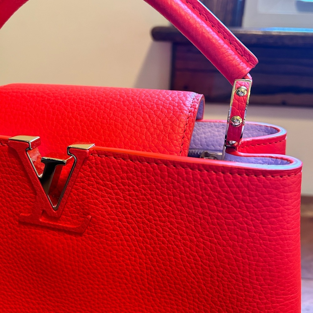 Louis Vuitton Capucines BB - Picture 9 of 14
